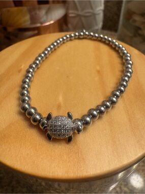 NOGU Crystal Stainless Steel Silver Toe Stretch Braclet